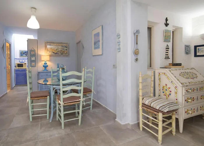 Castillos-2 By Interhome קלפה